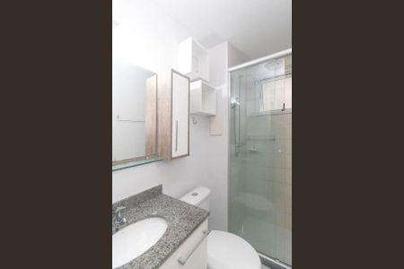 Banheiro de apartamento para alugar com 2 quartos, 55m² em Humaitá, Porto Alegre