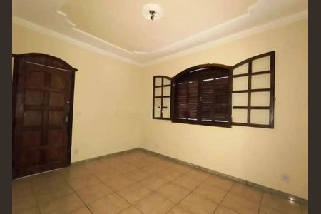 Quarto 1 de casa para alugar com 4 quartos, 150m² em Milanez, Contagem