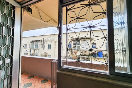 Vista de apartamento à venda com 2 quartos, 70m² em Santo Cristo, Rio de Janeiro