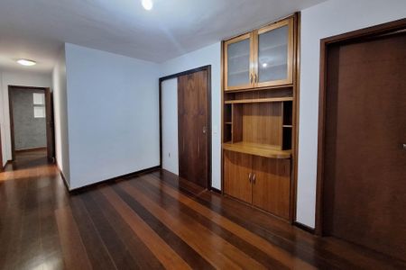 Sala 2 de apartamento à venda com 4 quartos, 285m² em Boa Viagem, Niterói
