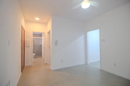 Sala de apartamento para alugar com 1 quarto, 42m² em Cidade Baixa, Porto Alegre