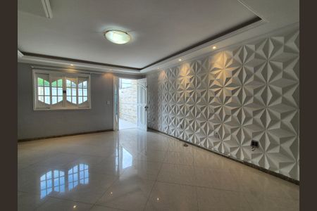 Sala de casa para alugar com 4 quartos, 190m² em Vargem Grande, Rio de Janeiro