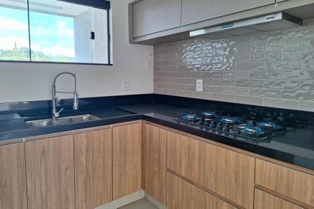 Cozinha de casa para alugar com 4 quartos, 465m² em Badu, Niterói