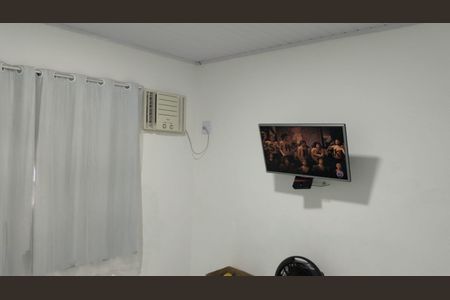 Casa para alugar com 2 quartos, 110m² em Shangri-La, Belford Roxo