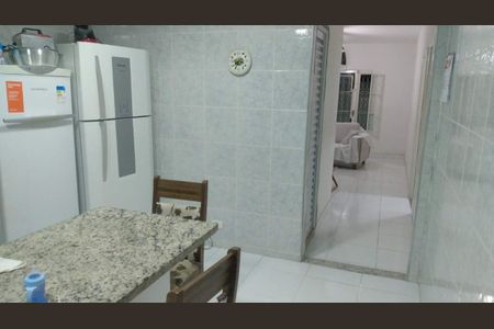 Casa para alugar com 2 quartos, 110m² em Shangri-La, Belford Roxo