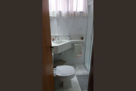 Banheiro de apartamento à venda com 2 quartos, 64m² em Demarchi, São Bernardo do Campo