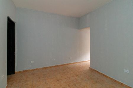 Casa para alugar com 1 quarto, 70m² em Associacao Sobradinho, São Paulo