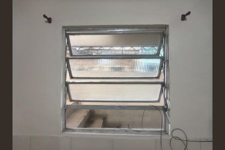 Casa para alugar com 1 quarto, 35m² em Jacarepaguá, Rio de Janeiro