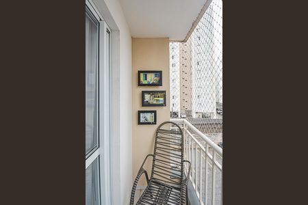 Sacada de apartamento à venda com 2 quartos, 58m² em Vila Normandia, São Bernardo do Campo