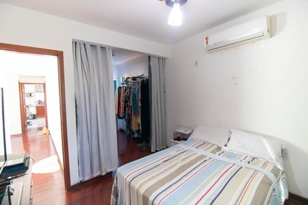 Suíte de apartamento para alugar com 2 quartos, 360m² em Itaipu, Niterói