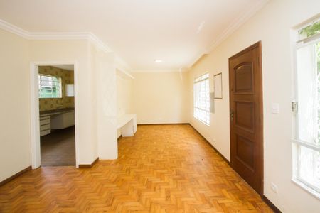 Casa de Condomínio para alugar com 4 quartos, 160m² em Itaim Bibi, São Paulo