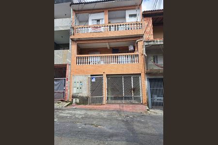 Fachada com PLACA de kitnet/studio para alugar com 1 quarto, 25m² em Jardim Primeiro de Maio (Chacara Fazendinha), Osasco