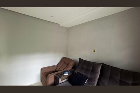 Casa para alugar com 2 quartos, 100m² em União, Belo Horizonte