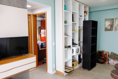 sala de apartamento à venda com 2 quartos, 46m² em Jardim Boa Vista (zona Oeste), Osasco