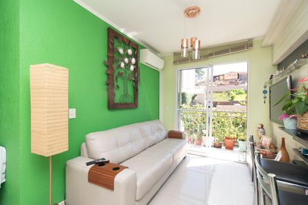 Sala de apartamento à venda com 3 quartos, 68m² em Tristeza, Porto Alegre