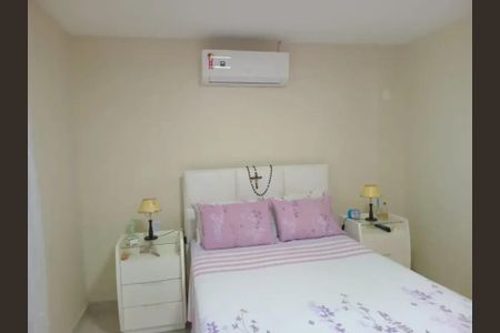 Quarto de casa de condomínio para alugar com 3 quartos, 240m² em Campo Grande, Rio de Janeiro