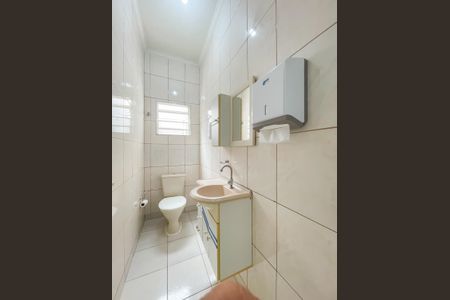 Lavabo de casa para alugar com 5 quartos, 200m² em Centro, Osasco