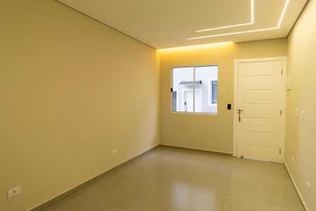 Sala de casa de condomínio para alugar com 2 quartos, 59m² em Quinta dos Angicos, Cotia
