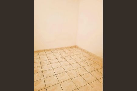 Quarto de casa para alugar com 3 quartos, 84m² em Brás de Pina, Rio de Janeiro