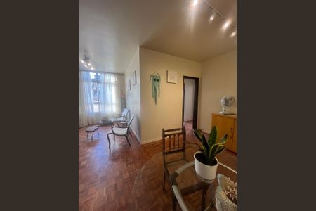 Apartamento para alugar com 2 quartos, 58m² em Centro, Curitiba