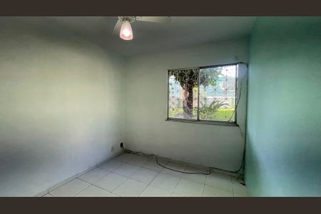Sala de apartamento para alugar com 1 quarto, 50m² em Portuguesa, Rio de Janeiro