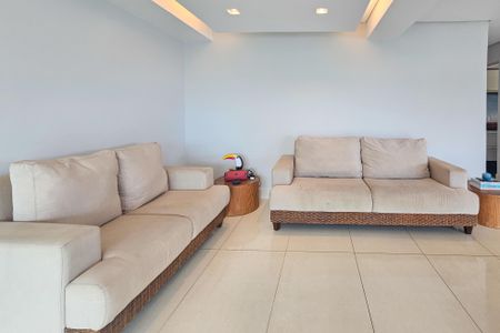 Sala de apartamento para alugar com 5 quartos, 271m² em Jardim Belmar, Guarujá