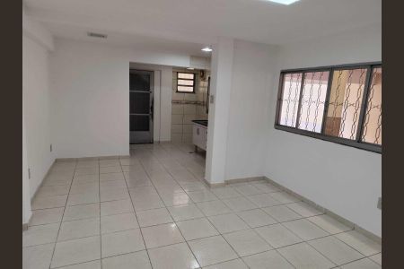 Sala/Cozinha de casa para alugar com 5 quartos, 380m² em Centro, Nilópolis