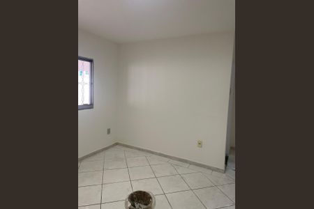 Quarto 1 de casa para alugar com 5 quartos, 380m² em Centro, Nilópolis