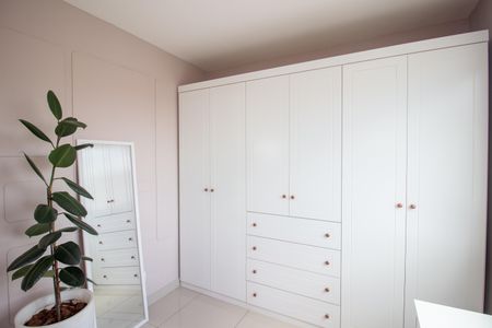 Quarto 2 de apartamento à venda com 2 quartos, 56m² em Arvoredo, Contagem