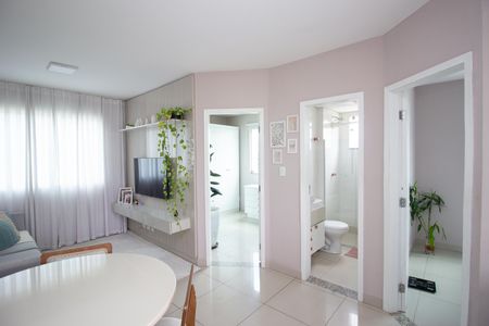Sala de apartamento à venda com 2 quartos, 56m² em Arvoredo, Contagem