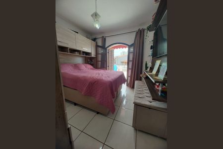 Quarto de casa à venda com 2 quartos, 89m² em Jardim Monte Alegre, Taboão da Serra