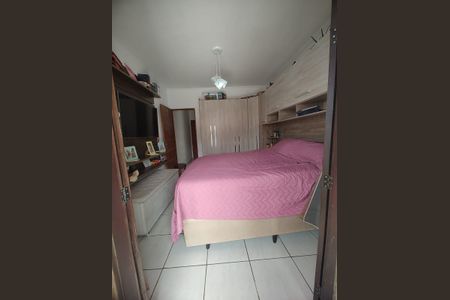 Quarto de casa à venda com 2 quartos, 89m² em Jardim Monte Alegre, Taboão da Serra