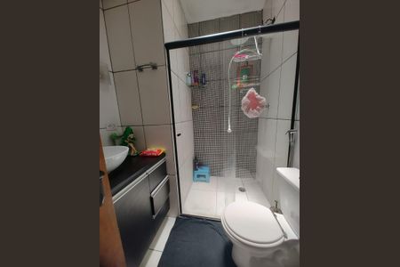 Banheiro de casa à venda com 2 quartos, 89m² em Jardim Monte Alegre, Taboão da Serra