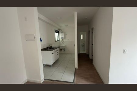 Apartamento para alugar com 2 quartos, 47m² em Jardim Pioneira, Cotia