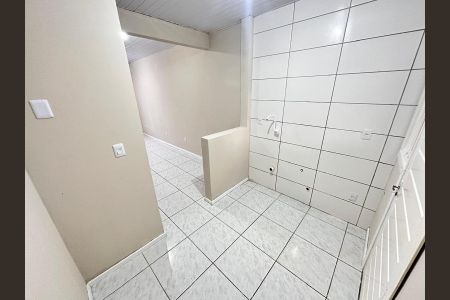 Cozinha de casa para alugar com 2 quartos, 70m² em Olaria, Canoas