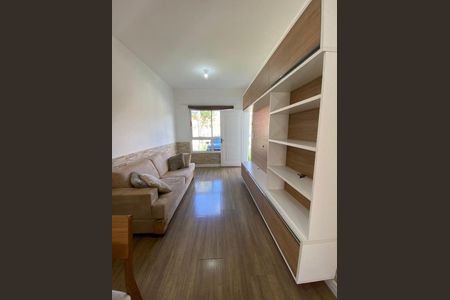 Sala de apartamento para alugar com 2 quartos, 70m² em Hípica, Porto Alegre