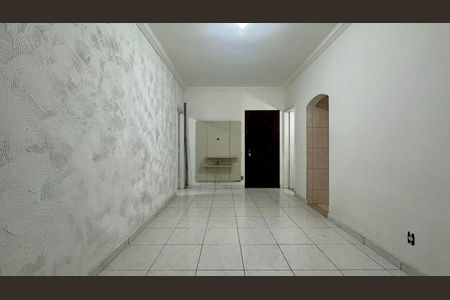 Sala de apartamento para alugar com 3 quartos, 68m² em Lagoinha, Belo Horizonte