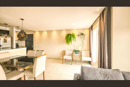 Sala de apartamento à venda com 2 quartos, 65m² em Interlagos, São Paulo