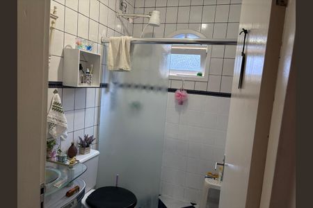 Banheiro de casa para alugar com 2 quartos, 100m² em Cidade São Mateus, São Paulo