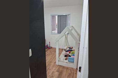 Quarto de apartamento para alugar com 3 quartos, 81m² em Balneário Tropical, Paulínia