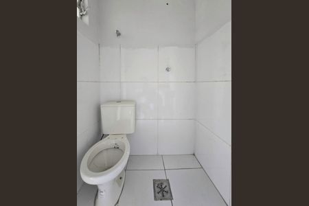 Banheiro social de casa para alugar com 1 quarto, 35m² em São Januário (justinópolis), Ribeirão das Neves