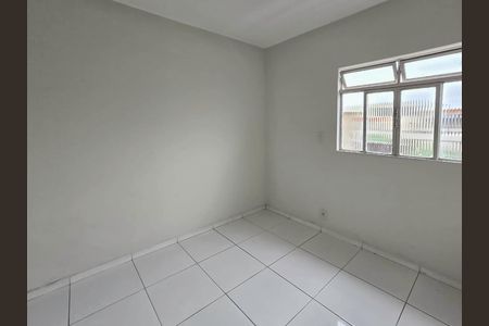 Quarto de casa para alugar com 1 quarto, 35m² em São Januário (justinópolis), Ribeirão das Neves