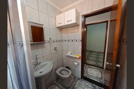 Banheiro de casa à venda com 3 quartos, 133m² em Jardim Florestal, Jundiaí