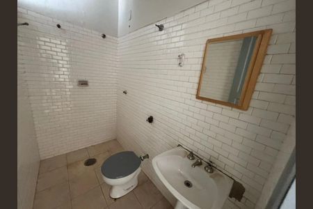 Banheiro 2 de casa para alugar com 4 quartos, 150m² em Brasil, Uberlândia