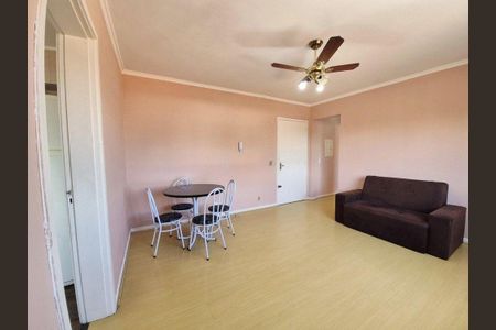 Sala de apartamento para alugar com 1 quarto, 49m² em Farroupilha, Porto Alegre