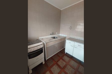 Cozinha de apartamento para alugar com 1 quarto, 49m² em Farroupilha, Porto Alegre