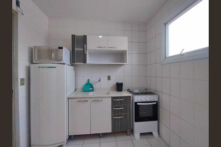 Cozinha de apartamento para alugar com 2 quartos, 63m² em Vila Nova, Novo Hamburgo