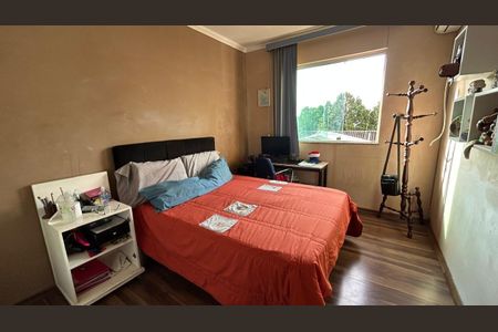 Casa à venda com 3 quartos, 131m² em Jaraguá, Belo Horizonte