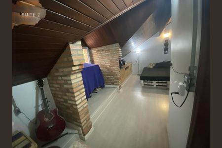 Casa à venda com 4 quartos, 304m² em Anhangabaú, Jundiaí
