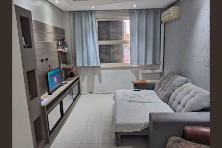 Sala de apartamento para alugar com 3 quartos, 90m² em São Geraldo, Porto Alegre